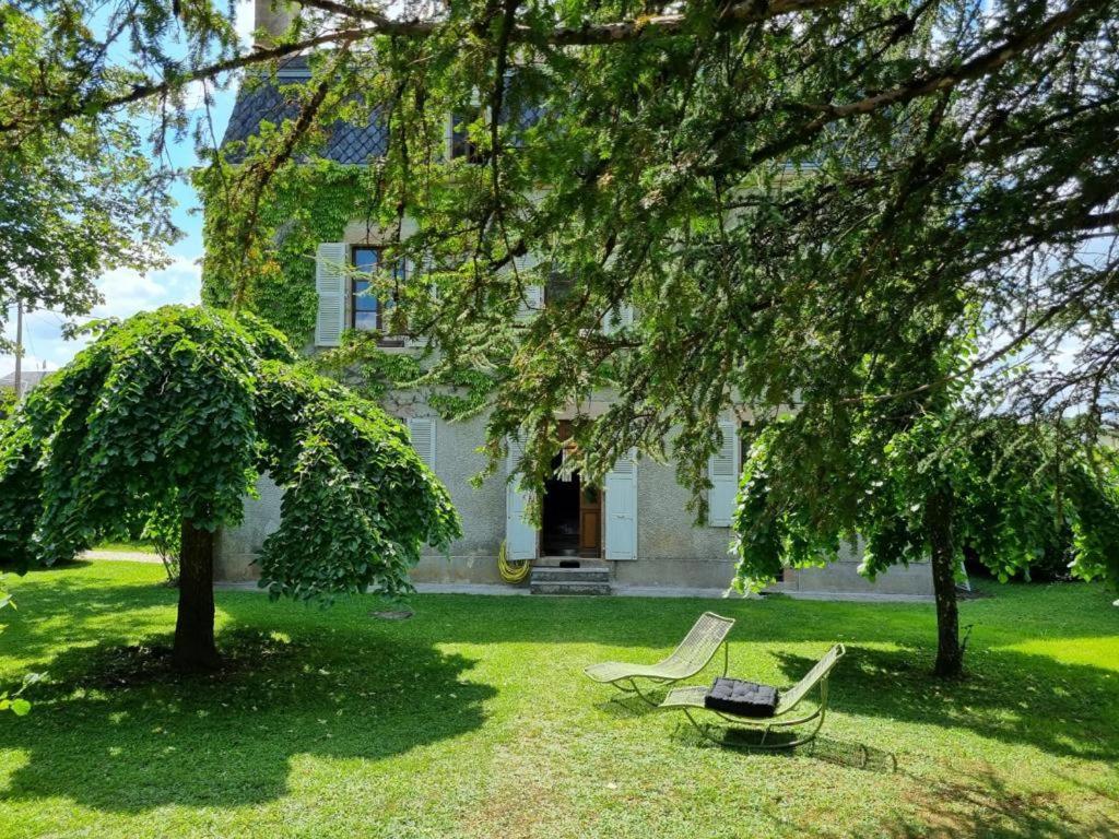 Villa Mura Gite Luxe Avec Piscine Et Spa Campagne Et Grand Air Nouvelle Aquitaine Correze Neuvic  Екстериор снимка